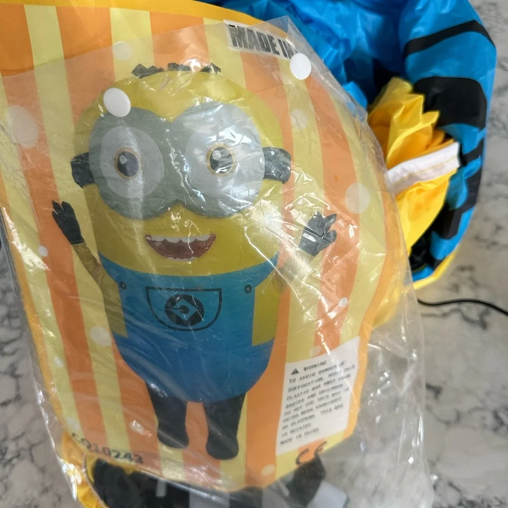 Kids Minions Costume - Picture 2 of 3